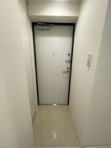 MAXIV梅島DUEの玄関