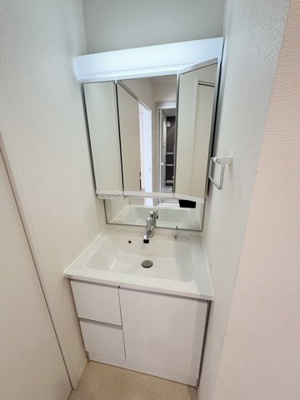 V・drug瑞穂店 徒歩5分。 400m