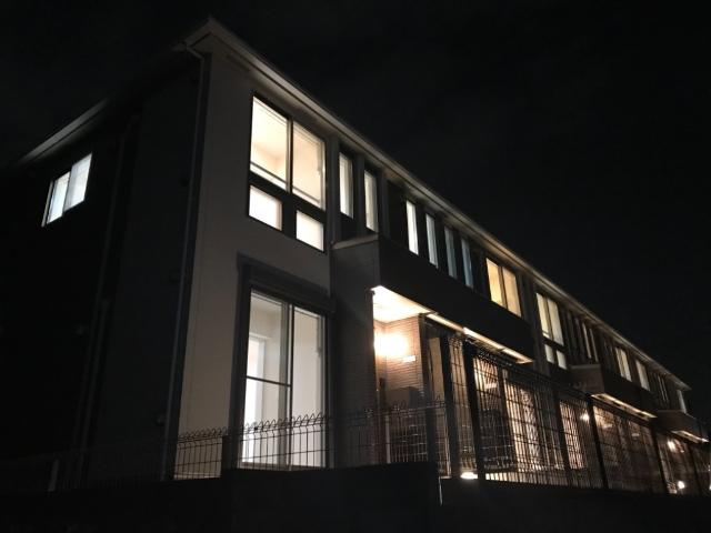 シェルキィの外観|外観写真（夜）