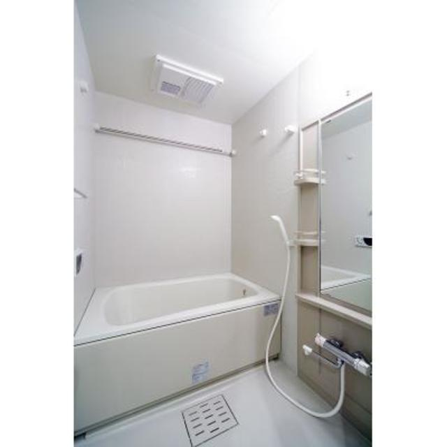 洗足第２マンションの浴室|※写真は同タイプ住戸です。