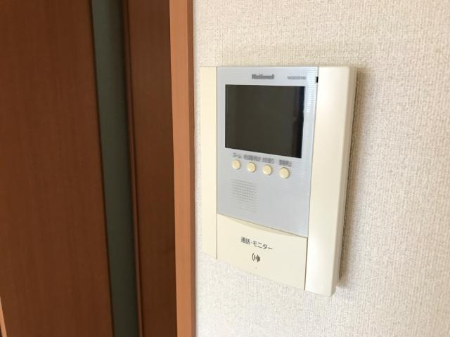 ルナ・アルカディア参番館の内装|カメラ付インターホン
