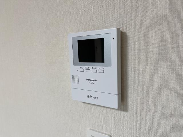 ラ・ルーチェmomoの内装|カメラ付インターホン