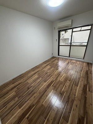 アベニュー駒留の内装