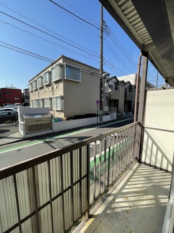 フラット吉田のバルコニー