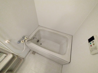 バス