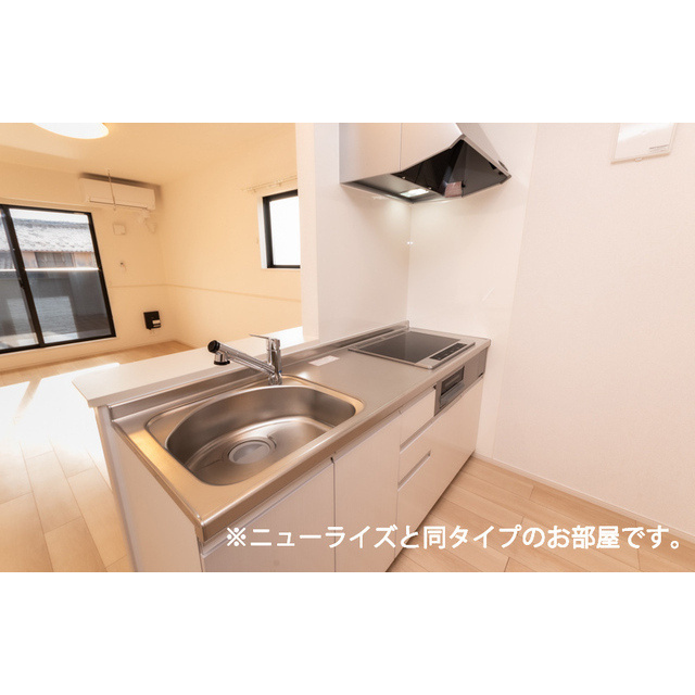 岐阜市西鶉２丁目のアパートのキッチン