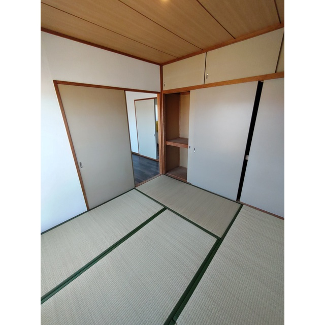 パナハイツモリの内装