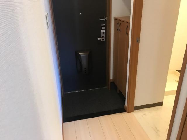 ハイツ・サンドヒルズの玄関|玄関