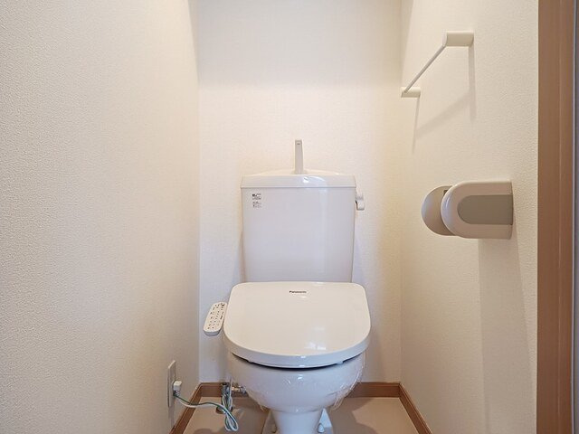 コンフォートみやび台Ⅱのトイレ|ゆったりとした空間のトイレです