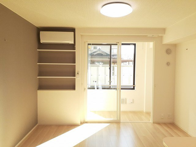 ヒカルサ高岡角ウエストの内装|内装です