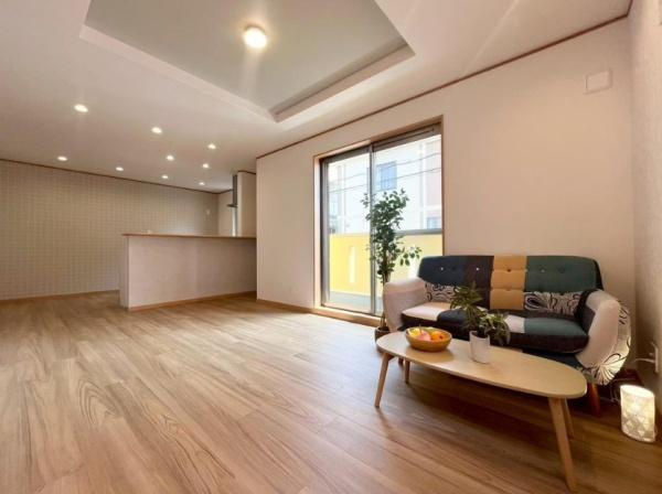 摂津市 別府 ２丁目　中古 一戸建ての居間・リビング