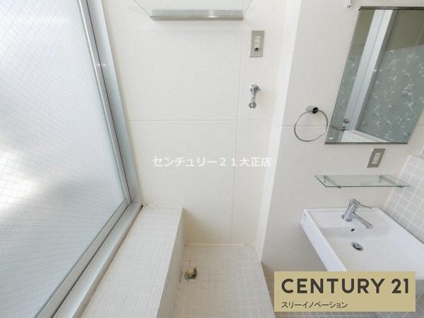 U residence 弁天町　(是空弁天)の洗面所