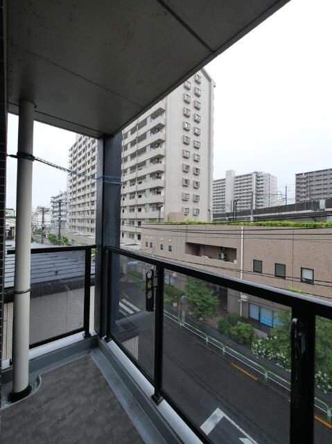 ブランノアール北赤羽のバルコニー