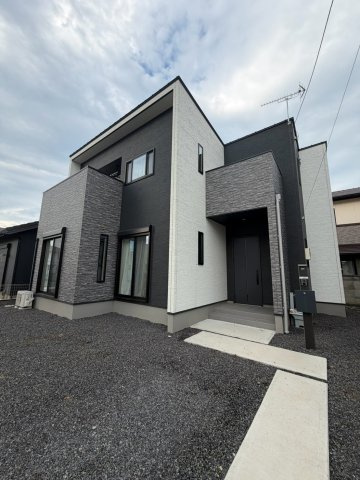 太田市龍舞町中古戸建の外観|とてもきれいな外観です