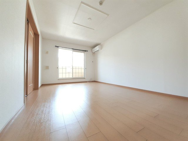 ヴァンテリュイソーの居間・リビング