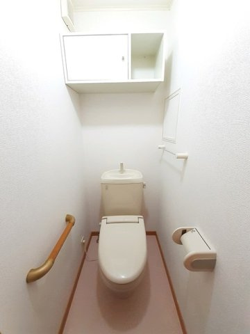 ヴァンテリュイソーのトイレ