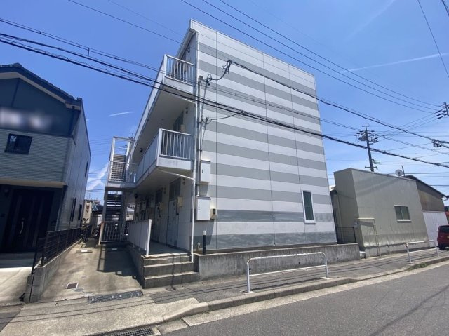 レオパレス大坪の外観