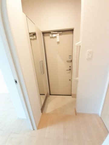 ドリーム　ハイツの玄関