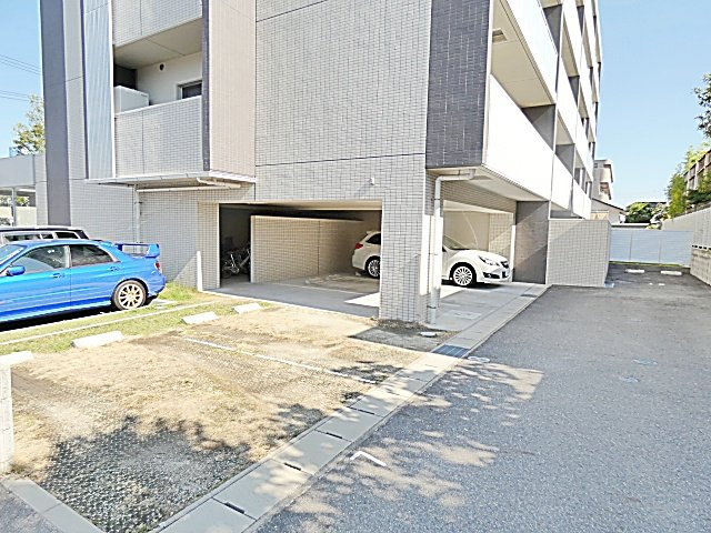 Ｊｏｕｉｒ　Ｉｓｓｈａの駐車場