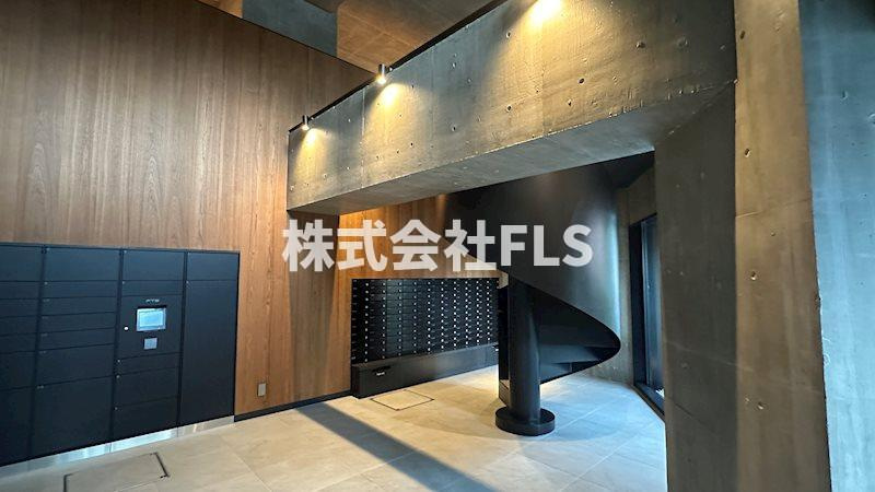 新宿区新宿１丁目の賃貸マンションのロビー