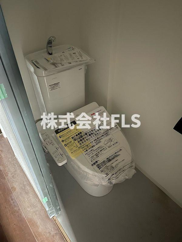 新宿区新宿１丁目の賃貸マンションのトイレ