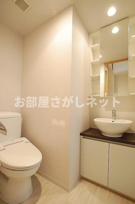 ステージファースト蒲田アジールコート【おとり物件なし】のトイレ