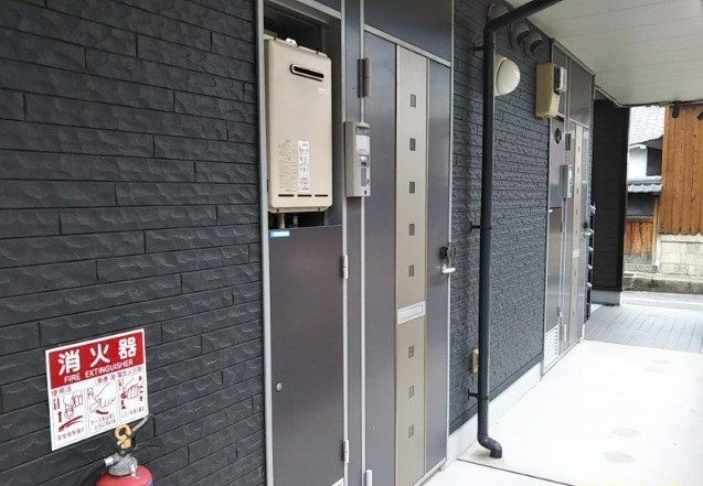 レオネクストカンフリエ三国の玄関