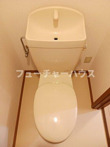 コートライブリーＮのトイレ