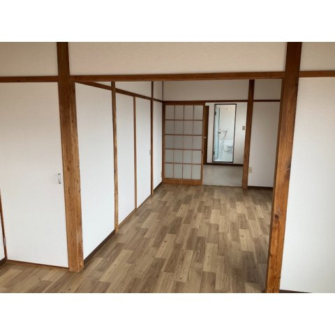 大栄コーポの居間・リビング