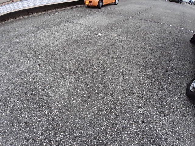 リバーサイドＡの駐車場