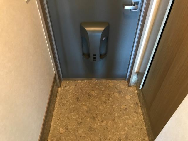 ウエストヒルズの玄関|玄関