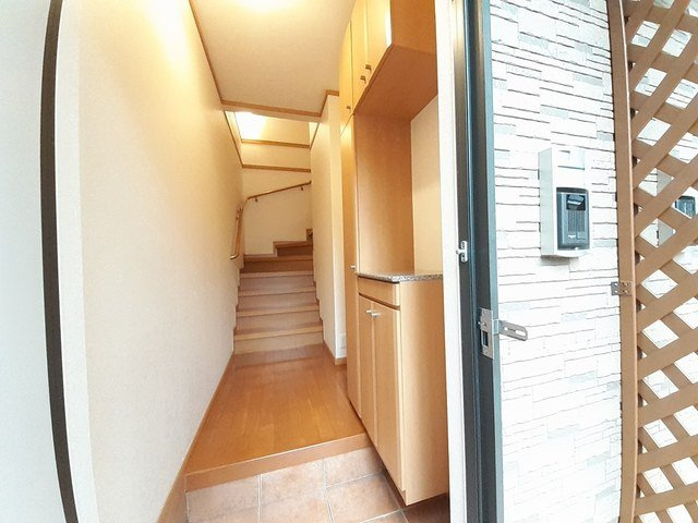 リファインド　みやびの玄関