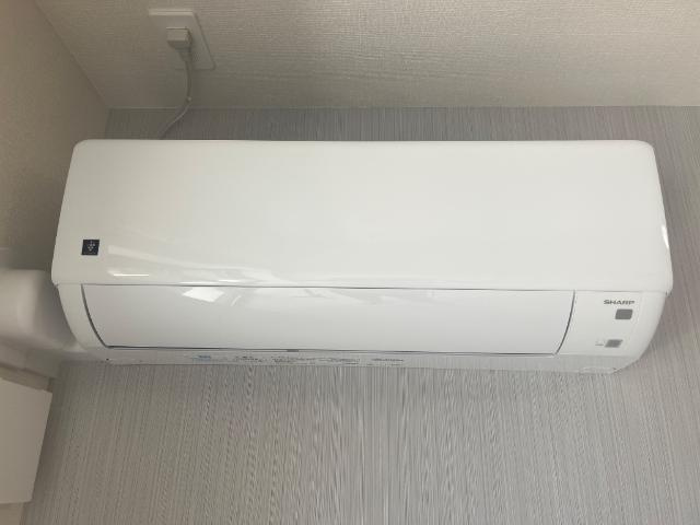 ロイヤルコート・Ａの設備|エアコン
