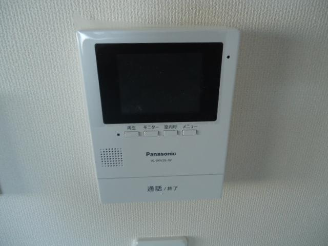 クレシアⅡの内装|カメラ付インターホン