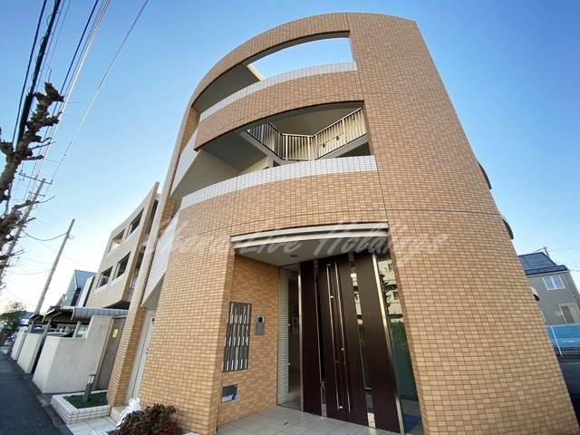 コンフォートプレイスの外観
