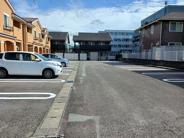 オーブＫ　Ⅰの駐車場