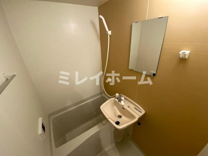 フェリシテ大崎の独立洗面台