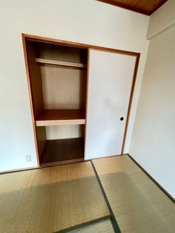 レーベンハイム西川の収納