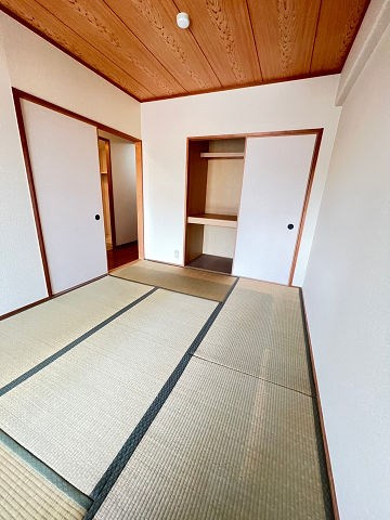 レーベンハイム西川の和室