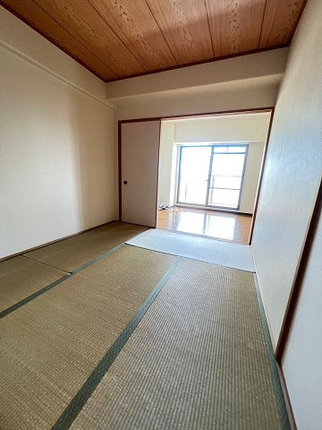 レーベンハイム西川の和室