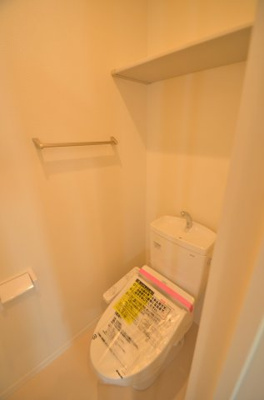 【トイレ】 | ビューテラスK　Ⅲ | 退去前の為、同タイプ別号室の参考画像になります。