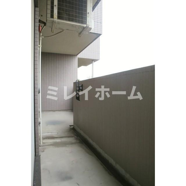 クレストコートのバルコニー