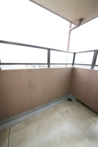 メゾン桐ヶ丘のバルコニー
