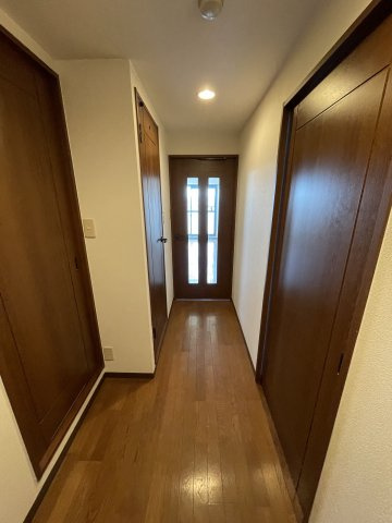 メゾン桐ヶ丘の玄関|別のお部屋の写真となります。
イメージです。