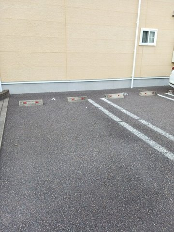 リーフレットの駐車場