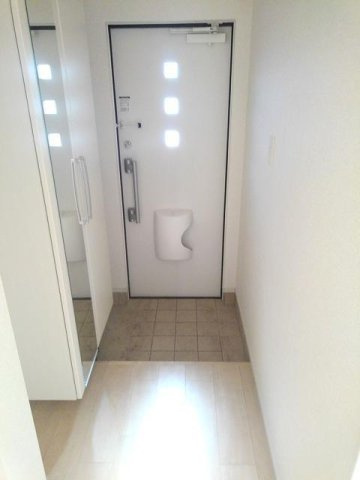 フィオーレ壱番館の玄関|玄関です