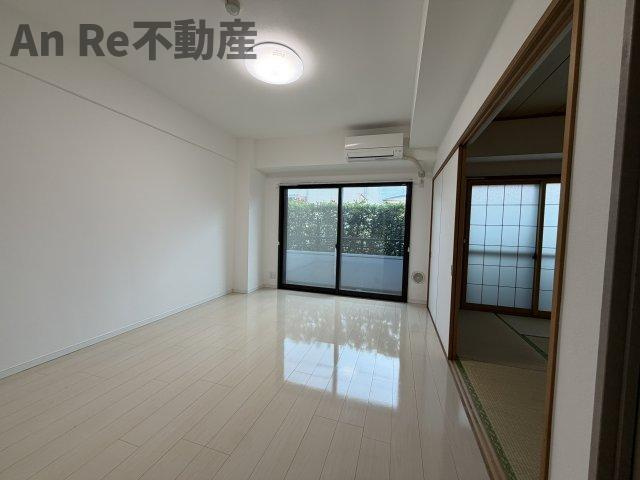 川口市南鳩ヶ谷７丁目の賃貸マンションの和室