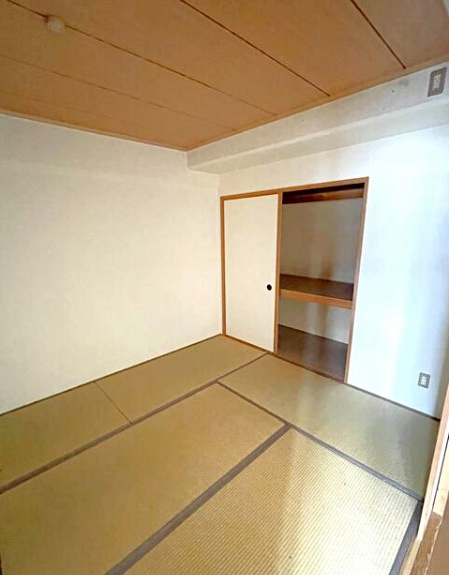 デリード御所西の和室