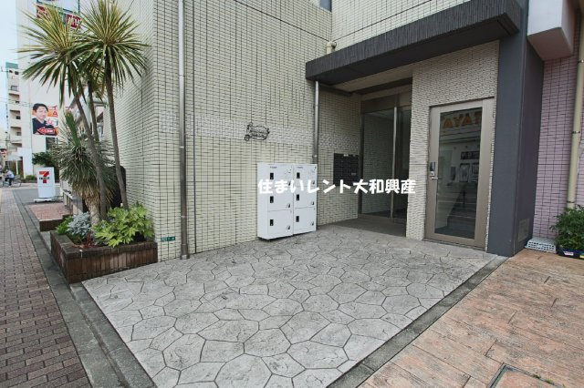 フローリッシュ相模大野のエントランス