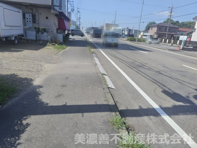 ６５４０５　岐阜市茜部神清寺事業用のその他
